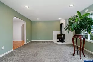 579 E Robidoux St, Stayton, OR 97383 - Photo 7