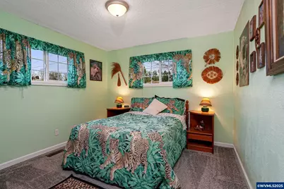 579 E Robidoux St, Stayton, OR 97383 - Photo 23