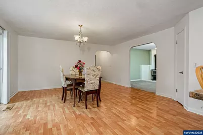 579 E Robidoux St, Stayton, OR 97383 - Photo 11