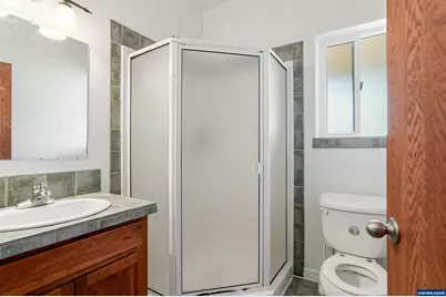 33910 Railroad Av SE, Gates, OR 97346 - Photo 27