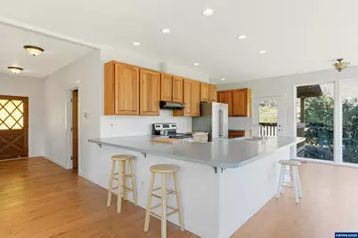 33910 Railroad Av SE, Gates, OR 97346 - Photo 11