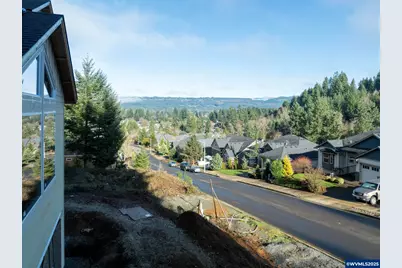 370 Boulder Ridge Dr, Sweet Home, OR 97386 - Photo 3