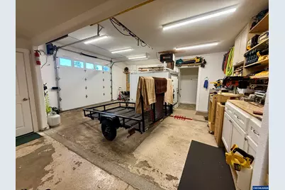 4192 Liberty Rd S, Salem, OR 97302 - Photo 17