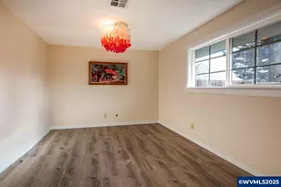 375 N 6th St, Harrisburg, OR 97446 - Photo 29