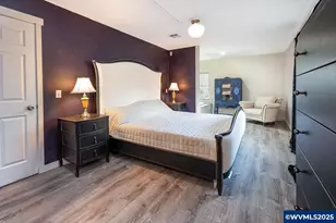 375 N 6th St, Harrisburg, OR 97446 - Photo 23