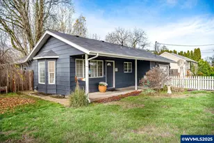 375 N 6th St, Harrisburg, OR 97446 - Photo 5