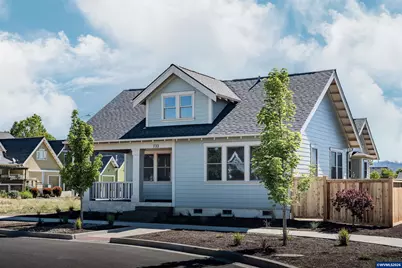 733 Yellowstone Dr S, Monmouth, OR 97361 - Photo 1