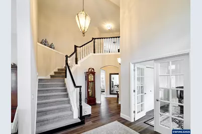 1380 Ranier Lp NW, Salem, OR 97304 - Photo 3