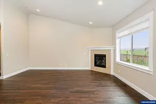 368 Sunset Lane N, Monmouth, OR 97361 - Photo 13