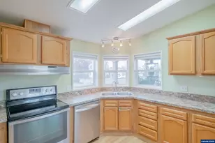 200 Market #258 St, Lebanon, OR 97355 - Photo 15