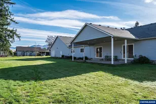 1273 SE 4th Ave, Mill City, OR 97360 - Photo 35