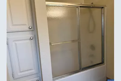 1924 SE Virginia Dr, Dallas, OR 97338 - Photo 25