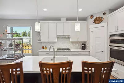 1250 29th St, Hood River, OR 97031 - Photo 17