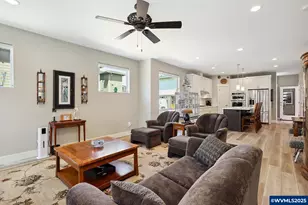 1250 29th St, Hood River, OR 97031 - Photo 13