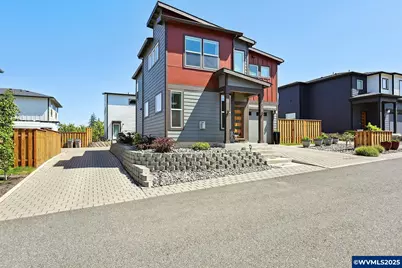 1250 29th St, Hood River, OR 97031 - Photo 3