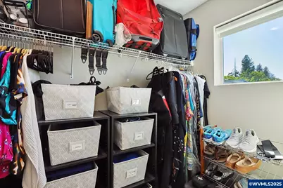 1250 29th St, Hood River, OR 97031 - Photo 43