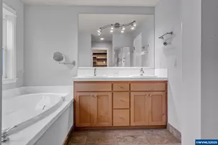 2170 Bobcat Ave SW, Albany, OR 97321 - Photo 31