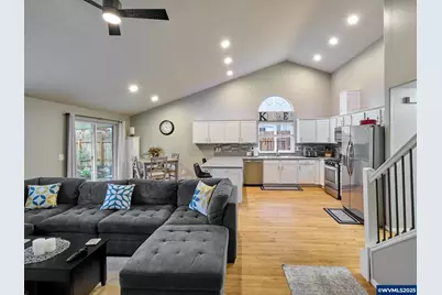 1353 Jodi Dr, Silverton, OR 97381 - Photo 11