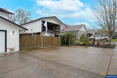 355 NW Fairhaven Ln, Dallas, OR 97338 - Photo 7