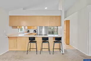 186 NW Elderberry Ln, Dallas, OR 97338 - Photo 13