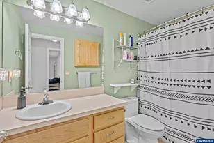 186 NW Elderberry Ln, Dallas, OR 97338 - Photo 19