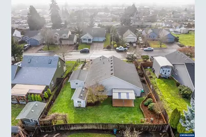 186 NW Elderberry Ln, Dallas, OR 97338 - Photo 39