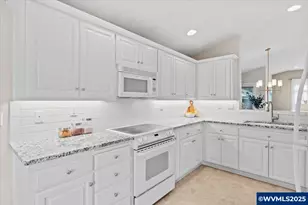 374 Cimarron Ct SE, Salem, OR 97306 - Photo 21