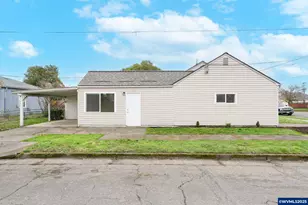 1405 Calapooia St SW, Albany, OR 97321 - Photo 5