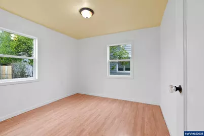 1405 Calapooia St SW, Albany, OR 97321 - Photo 23
