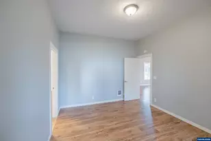 329 Church St, Jefferson, OR 97352 - Photo 17