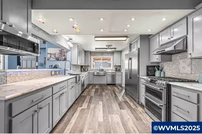 211 Sunset Av N, Keizer, OR 97303 - Photo 3