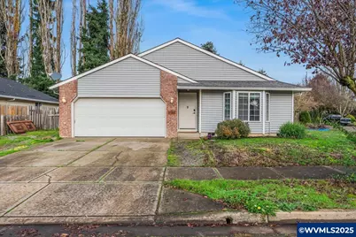 2367 Dorsey Dr, Hubbard, OR 97032 - Photo 1