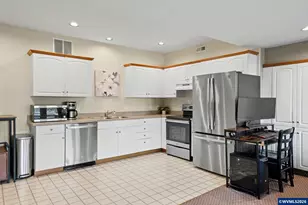 1683 Skyway St S, Salem, OR 97302 - Photo 39