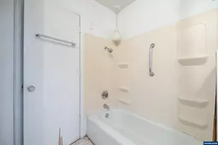 39142 Loma Dr, Scio, OR 97374 - Photo 23