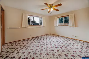 4290 Ivory Way NE, Salem, OR 97305 - Photo 19