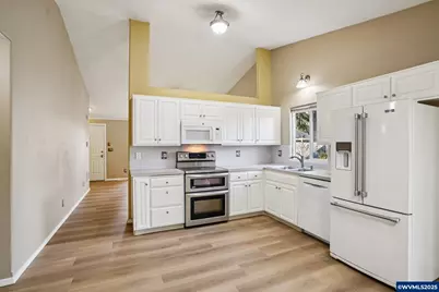 463 Hrubetz Rd SE, Salem, OR 97302 - Photo 11