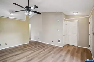 463 Hrubetz Rd SE, Salem, OR 97302 - Photo 7