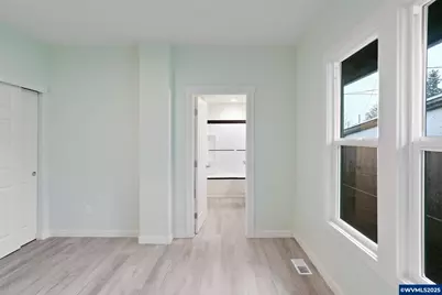 715 19th St SE, Salem, OR 97301 - Photo 19