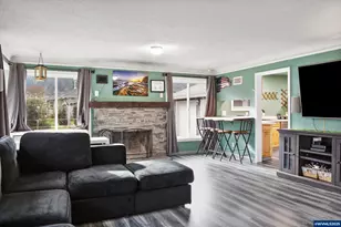 1038 3rd Ave, Sweet Home, OR 97386 - Photo 11