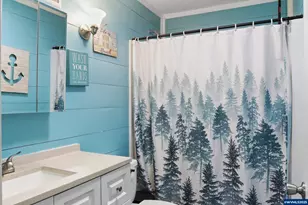 1038 3rd Ave, Sweet Home, OR 97386 - Photo 27