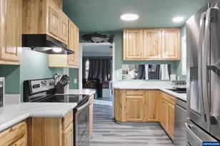 1038 3rd Ave, Sweet Home, OR 97386 - Photo 19