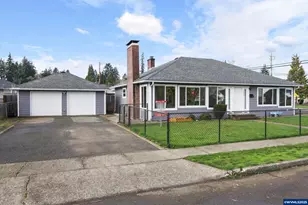 1038 3rd Ave, Sweet Home, OR 97386 - Photo 7