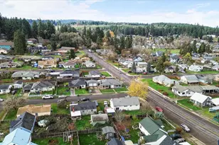 1038 3rd Ave, Sweet Home, OR 97386 - Photo 45