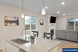 6335 SE Rebecca St, Albany, OR 97322 - Photo 9