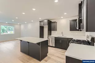 857 Sifuentez Ct, Woodburn, OR 97071 - Photo 7