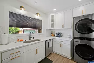 1515 19th St NE, Salem, OR 97301 - Photo 19