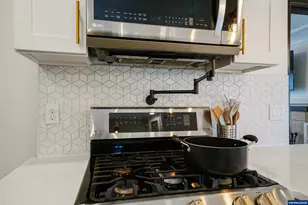 1515 19th St NE, Salem, OR 97301 - Photo 27