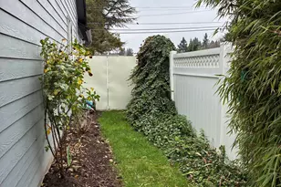 4495 Cummings Pl N, Keizer, OR 97303 - Photo 37