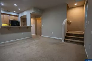 10910 SW Huntington Ave, Tigard, OR 97223 - Photo 5