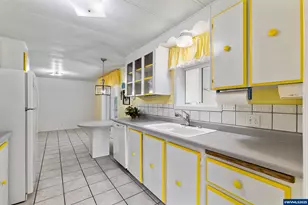 1782 Cole Rd S, Salem, OR 97306 - Photo 11